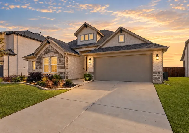 Photo 2 of Single family home for sale at 16500 Sunnyland Dr, Celina, TX 75009 | MLS# 21367620 | Listing updated on 2026-10-02