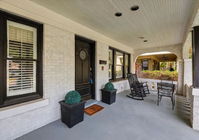 Photo 3 of Single family home for sale at 1500 Clover Ln, Fort Worth, TX 76107 | MLS# 21395932 | Listing updated on 2026-10-27
