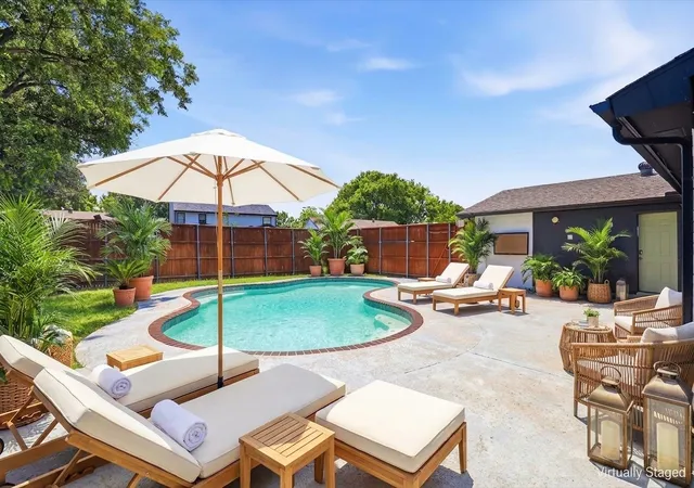 Photo 1 of Single family home for sale at 6857 Younger Dr, The Colony, TX 75056 | MLS# 21396285 | Listing updated on 2026-10-09