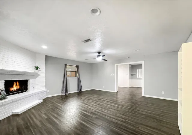 Photo 2 of Single family home for sale at 4331 Kolloch Dr, Dallas, TX 75216 | MLS# 21392642 | Listing updated on 2026-10-07