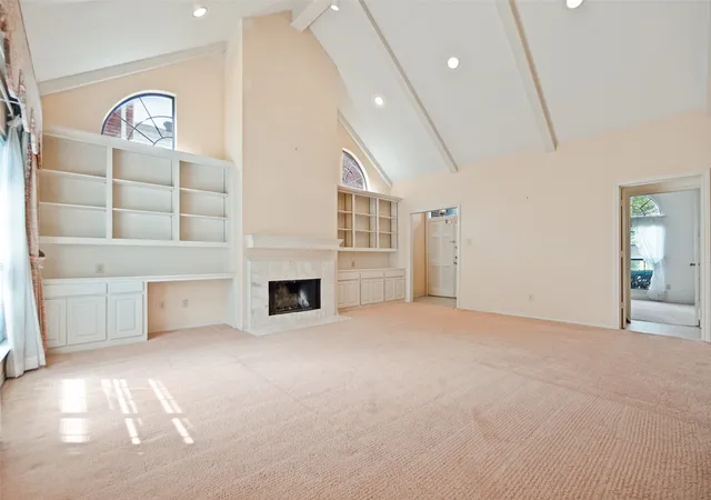 Photo 3 of Townhouse for sale at 6928 Clearhaven Dr, Dallas, TX 75248 | MLS# 21394221 | Listing updated on 2026-09-27