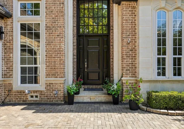 Photo 3 of Single family home for sale at 4320 Saint Andrews Blvd, Irving, TX 75038 | MLS# 21395696 | Listing updated on 2026-09-28