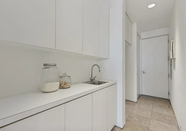 Photo 26 of Condo for sale at 1717 Arts Plz #1804, Dallas, TX 75201 | MLS# 21396077 | Listing updated on 2026-10-10