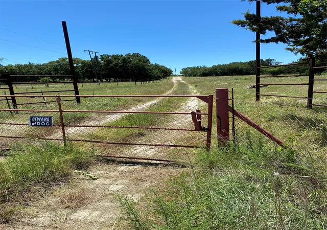 Photo 2 of Land for sale at 5925 Highway 287, Bowie, TX 76230 | MLS# 21396499 | Listing updated on 2026-09-26