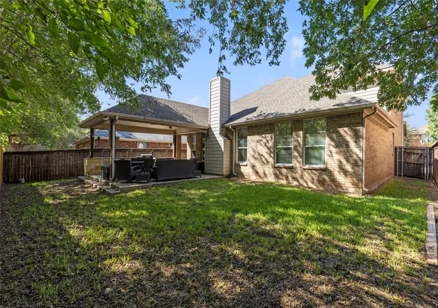 Photo 3 of Sale Pending at 8600 Corral Cir, Fort Worth, TX 76244 | MLS# 21396502 | Listing updated on 2026-10-07