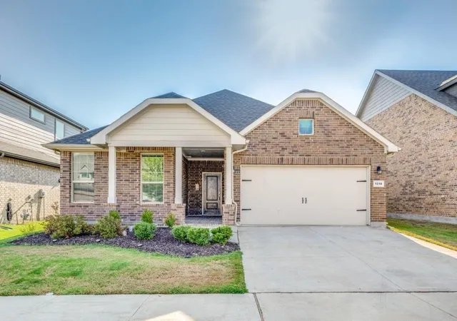 Photo 1 of Single family home for sale at 1316 Millerbird Way, Argyle, TX 76226 | MLS# 21395877 | Listing updated on 2026-09-26