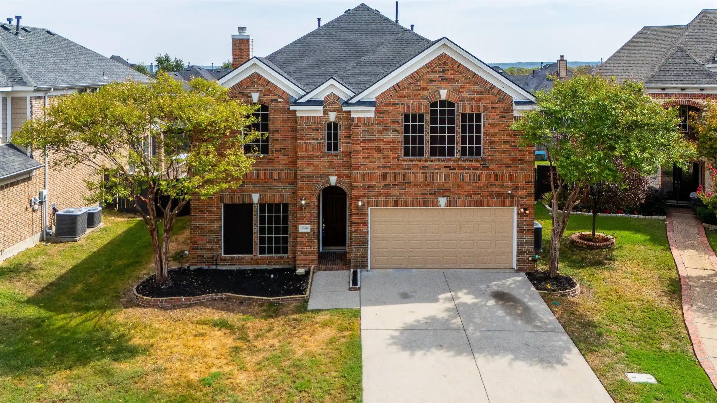 Photo 1 of Single family home for sale at 5168 Finnhorse Dr, Grand Prairie, TX 75052 | MLS# 21392808 | Listing updated on 2026-10-12