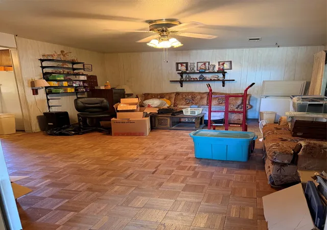 Photo 3 of Sale Pending at 3221 Burgandy Ln, Sherman, TX 75090 | MLS# 21388051 | Listing updated on 2026-10-02