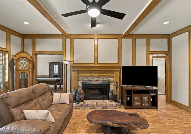Photo 4 of Sale Pending at 7101 Hazel Pl, North Richland Hills, TX 76182 | MLS# 21395466 | Listing updated on 2026-10-09