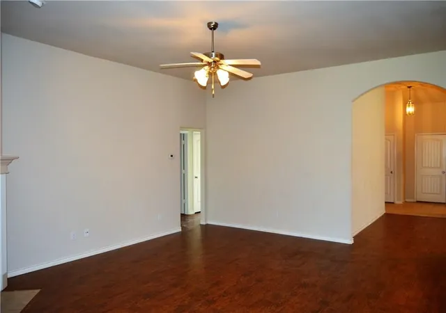 Photo 4 of Single family home for sale at 4309 Rancho Del Norte Trl, Mc Kinney, TX 75070 | MLS# 21394706 | Listing updated on 2026-10-06
