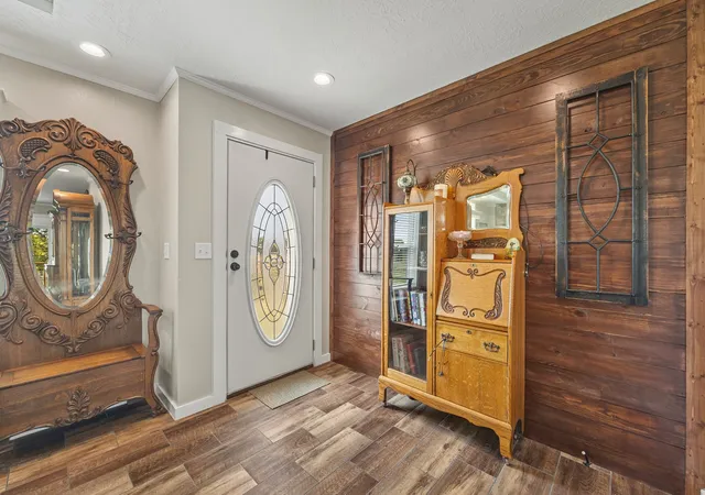 Photo 3 of Manufactured home for sale at 3258 E I 30, Greenville, TX 75401 | MLS# 21387601 | Listing updated on 2026-10-07