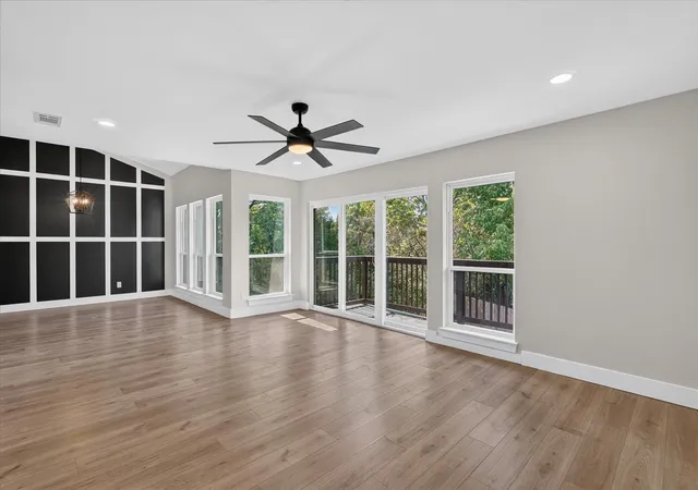 Photo 4 of Single family home for sale at 5922 Volunteer Pl, Rockwall, TX 75032 | MLS# 21365361 | Listing updated on 2026-09-27