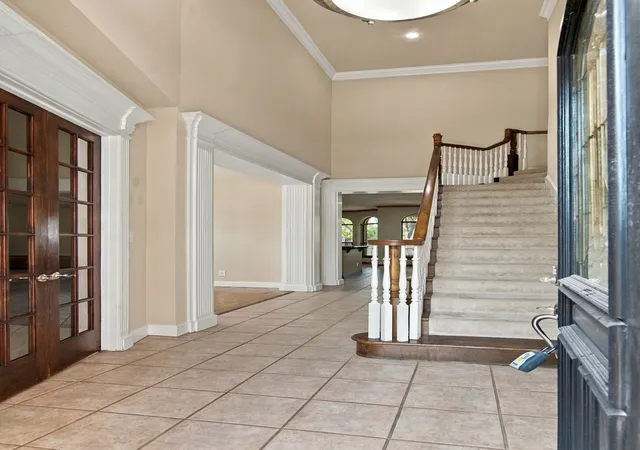 Photo 3 of Single family home for sale at 7921 Shady Oaks Dr, North Richland Hills, TX 76182 | MLS# 21392934 | Listing updated on 2026-10-08
