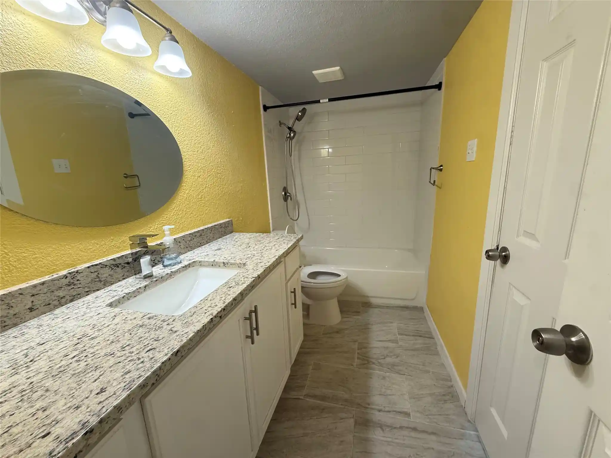 Listing Photo 14 - Condo for sale in 3240 Lombardy Ln located at 3240 Lombardy Ln, Dallas, TX 75220 - Unit #108