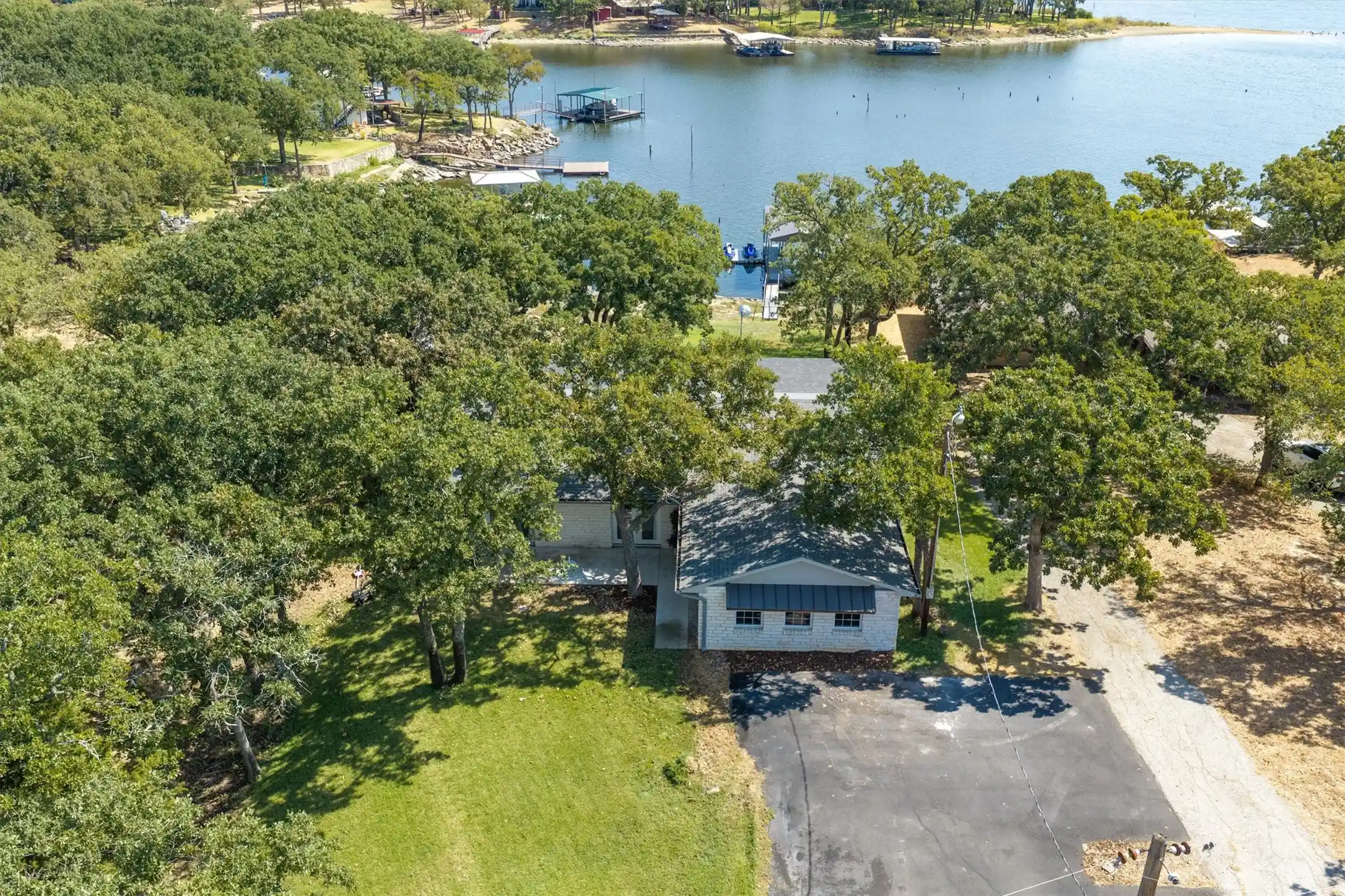 Photo 1 of Single family home for sale at 1599 Country Clb Rd, Bowie, TX 76230 | MLS# 21391385 | Listing updated on 2026-10-26