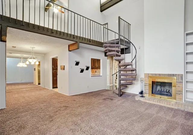 Photo 3 of Sale Pending at 12502 Burninglog Ln, Dallas, TX 75243 | MLS# 21360859 | Listing updated on 2026-10-04