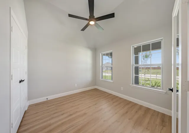 Photo 3 of Single family home for sale at 2453 Sundial Ln, Cleburne, TX 76031 | MLS# 21396671 | Listing updated on 2026-09-26
