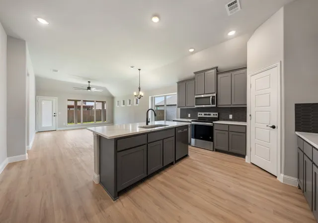Photo 3 of Single family home for sale at 2453 Sundial Ln, Cleburne, TX 76031 | MLS# 21396671 | Listing updated on 2026-09-26