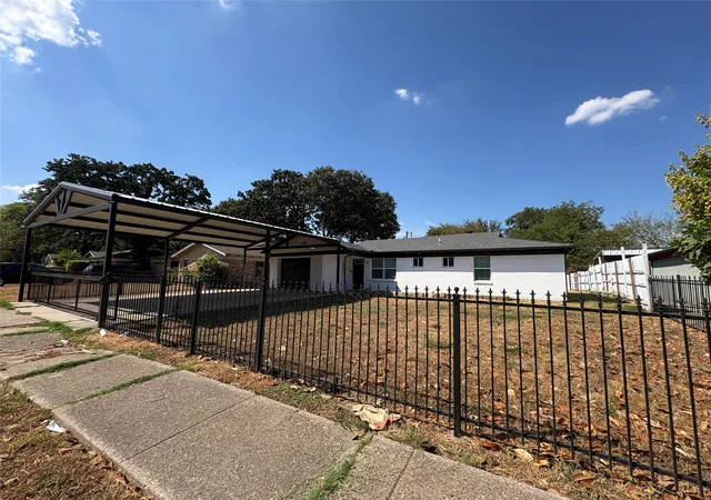 Photo 3 of Single family home for sale at 6907 Atha, Dallas, TX 75217 | MLS# 21394604 | Listing updated on 2026-10-07