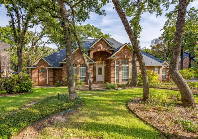 Single family home for sale at 3068 High Ridge Dr, Grapevine, TX 76051 | MLS# 21382390 | Listing updated on 2026-10-07