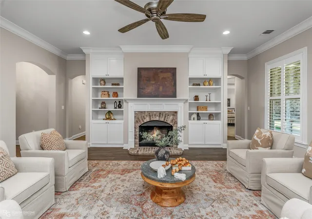 Photo 3 of Single family home for sale at 249 Peregrine Way, Bossier City, LA 71112 | MLS# 21396710 | Listing updated on 2026-10-05