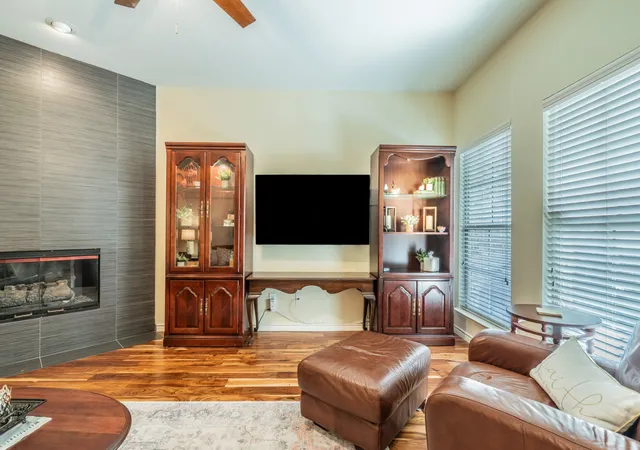 Photo 3 of Townhouse for sale at 6774 Cortona Ln, Frisco, TX 75034 | MLS# 21396713 | Listing updated on 2026-09-28