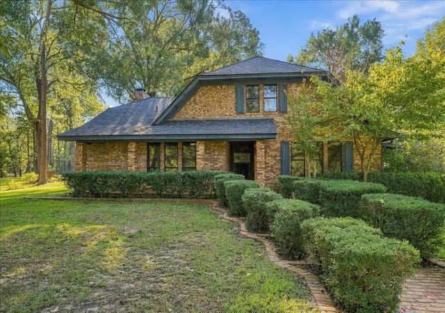 Photo 2 of Single family home for sale at 1135 County Rd 2332, Mineola, TX 75773 | MLS# 21395079 | Listing updated on 2026-09-28
