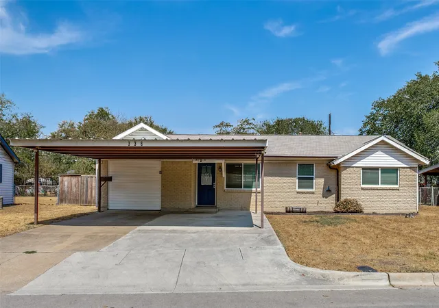 Photo 1 of Single family home for sale at 336 Saddle Trl, Saginaw, TX 76179 | MLS# 21394268 | Listing updated on 2026-09-26