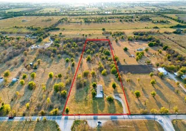 Photo 1 of Manufactured home for sale at 549 County Rd 4733, Rhome, TX 76078 | MLS# 21396394 | Listing updated on 2026-10-08