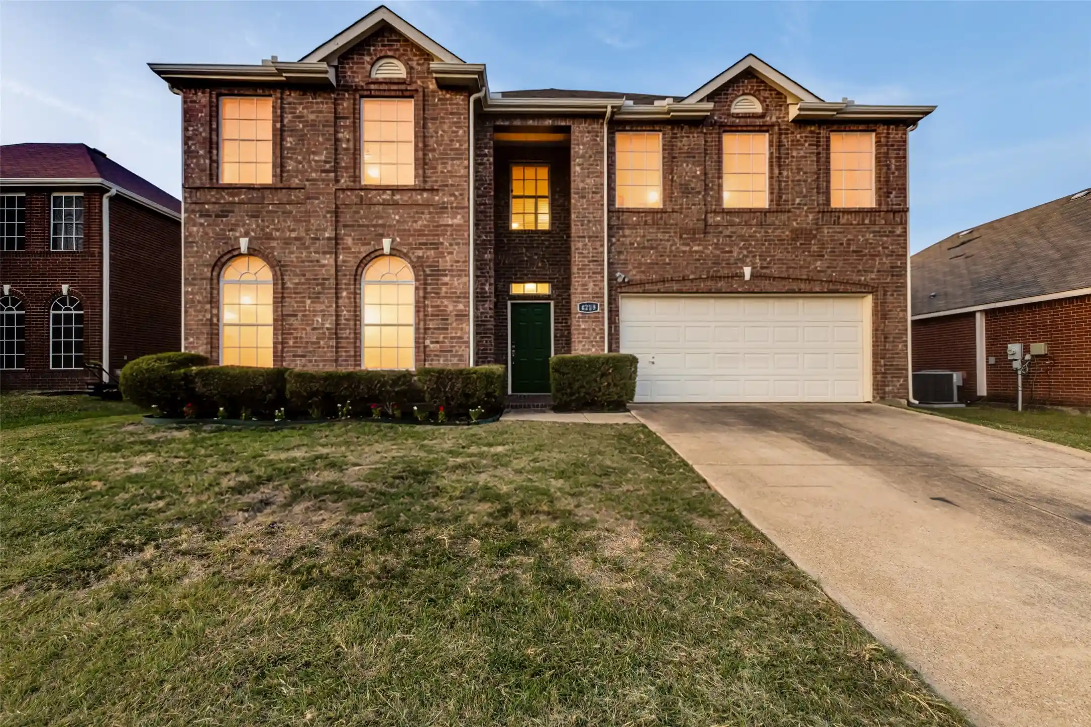 Photo 1 of Single family home for sale at 4215 Maidstone Dr, Garland, TX 75043 | MLS# 21391146 | Listing updated on 2026-10-30