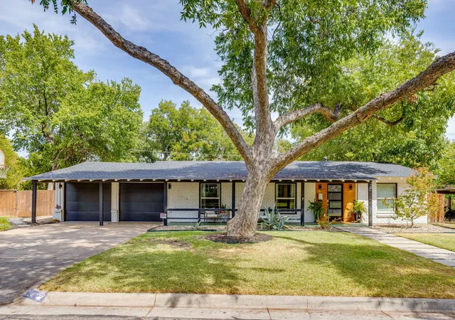 Photo 2 of Single family home for sale at 4224 Lanark Ave, Fort Worth, TX 76109 | MLS# 21380924 | Listing updated on 2026-10-08
