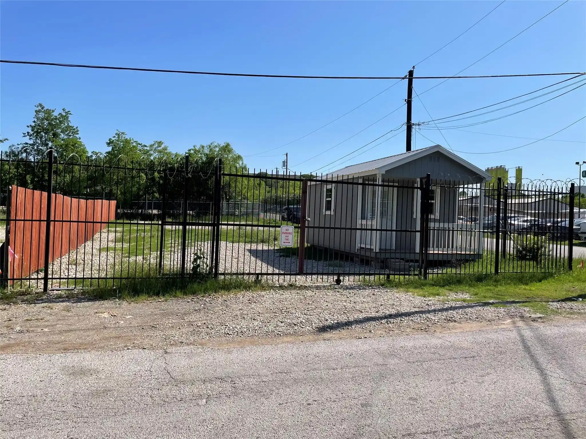 Land for sale at 2846 Bedford St, Dallas, TX 75212 | MLS# 21396825