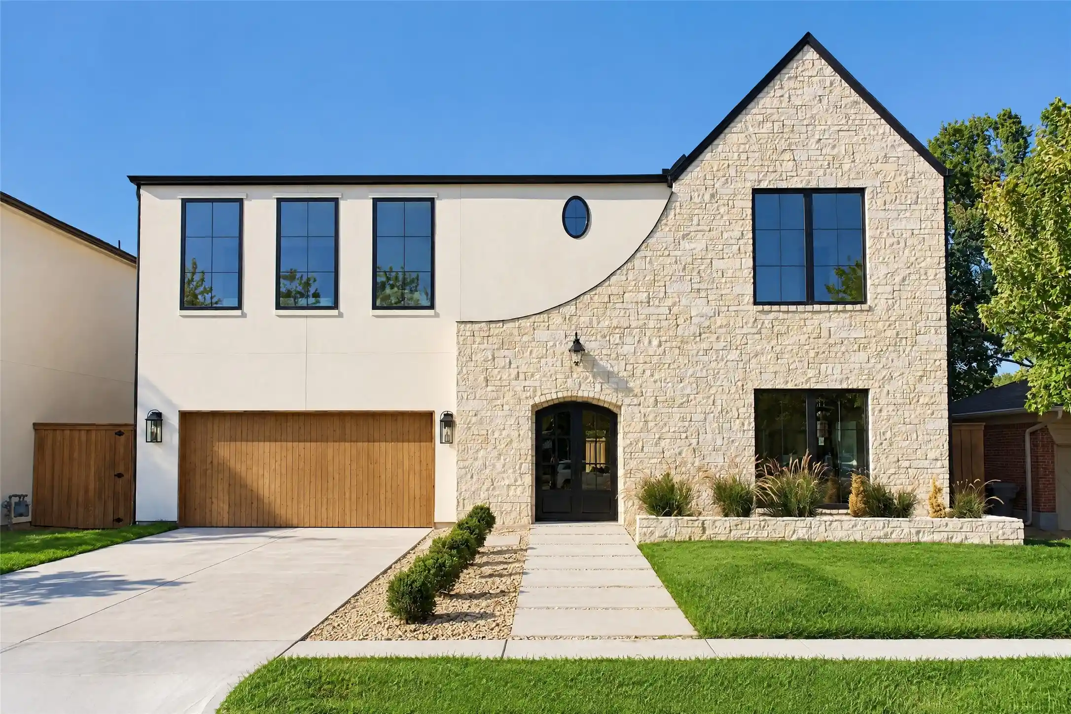 Photo 1 of Single family home for sale at 3733 Clover Ln, Dallas, TX 75220 | MLS# 21396727 | Listing updated on 2026-10-30