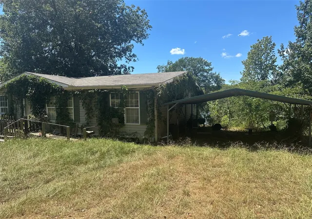 Photo 2 of Manufactured home for sale at 9324 Private Rd 3351, Gilmer, TX 75645 | MLS# 21396828 | Listing updated on 2026-10-05