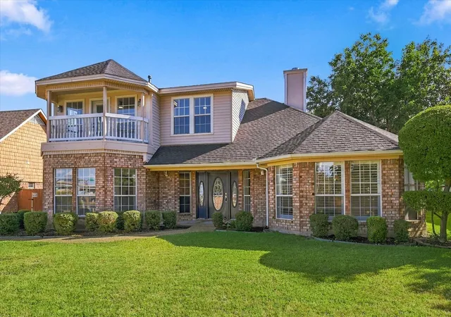 Photo 3 of Single family home for sale at 4406 Zion Rd, Garland, TX 75043 | MLS# 21392235 | Listing updated on 2026-10-04