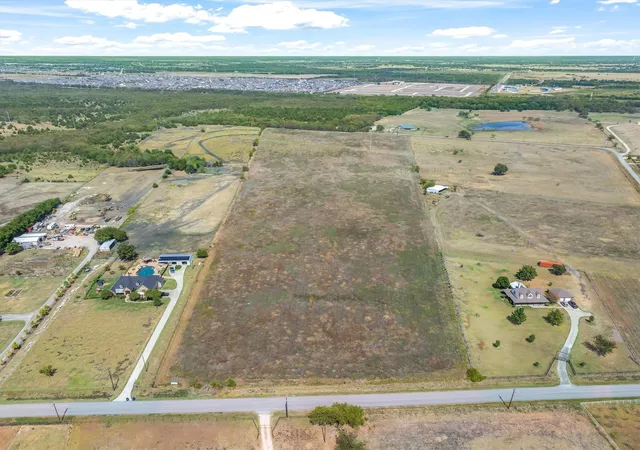 Photo 3 of Land for sale at Tbd Munson Rd, Royse City, TX 75189 | MLS# 21393410 | Listing updated on 2026-10-09