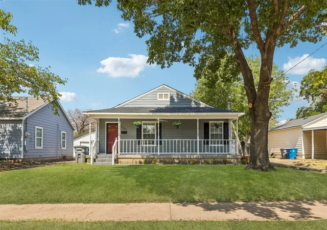 Photo 1 of Single family home for sale at 4227 Shelley Blvd, Dallas, TX 75211 | MLS# 21394239 | Listing updated on 2026-10-07