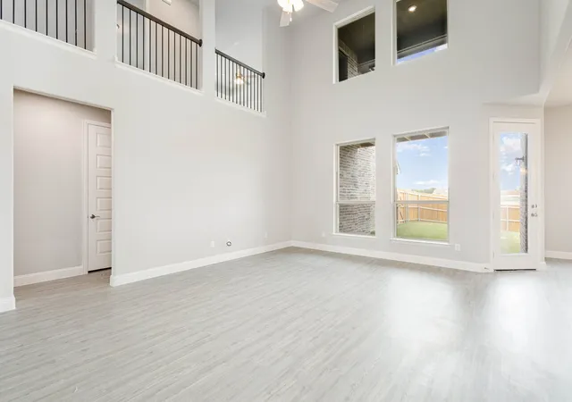 Photo 4 of Single family home for sale at 1807 Osage Ct, De Soto, TX 75115 | MLS# 21396951 | Listing updated on 2026-10-27