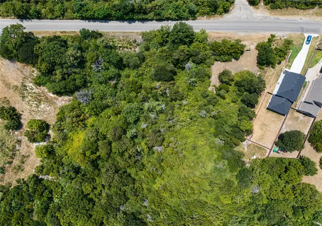 Photo 3 of Land for sale at 3518 S Ledbetter Dr, Dallas, TX 75236 | MLS# 21396843 | Listing updated on 2026-09-29