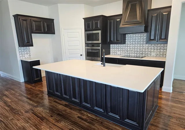Photo 2 of Sale Pending at 3200 Windmill Rd, Van Alstyne, TX 75495 | MLS# 21396984 | Listing updated on 2026-10-01