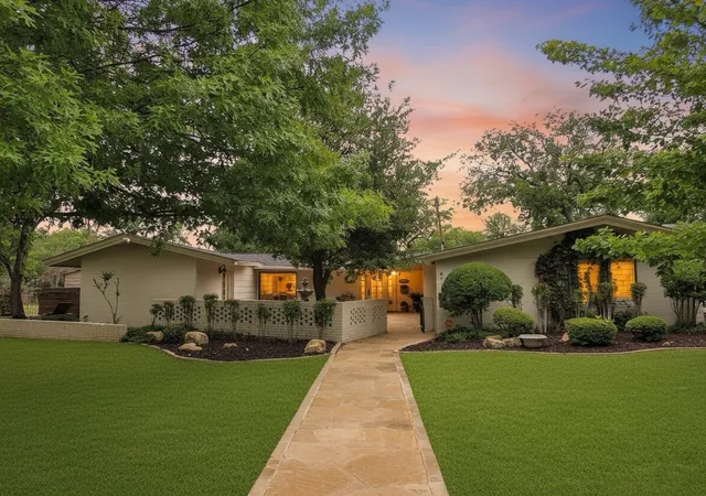 Photo 1 of Single family home for sale at 4034 Fairmount St, Abilene, TX 79605 | MLS# 21372211 | Listing updated on 2026-10-04