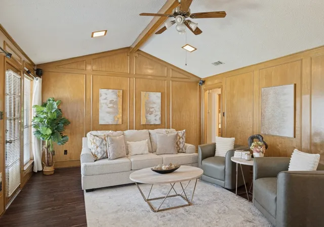 Photo 3 of Single family home for sale at 1721 Guildford St, Garland, TX 75044 | MLS# 21397030 | Listing updated on 2026-10-10