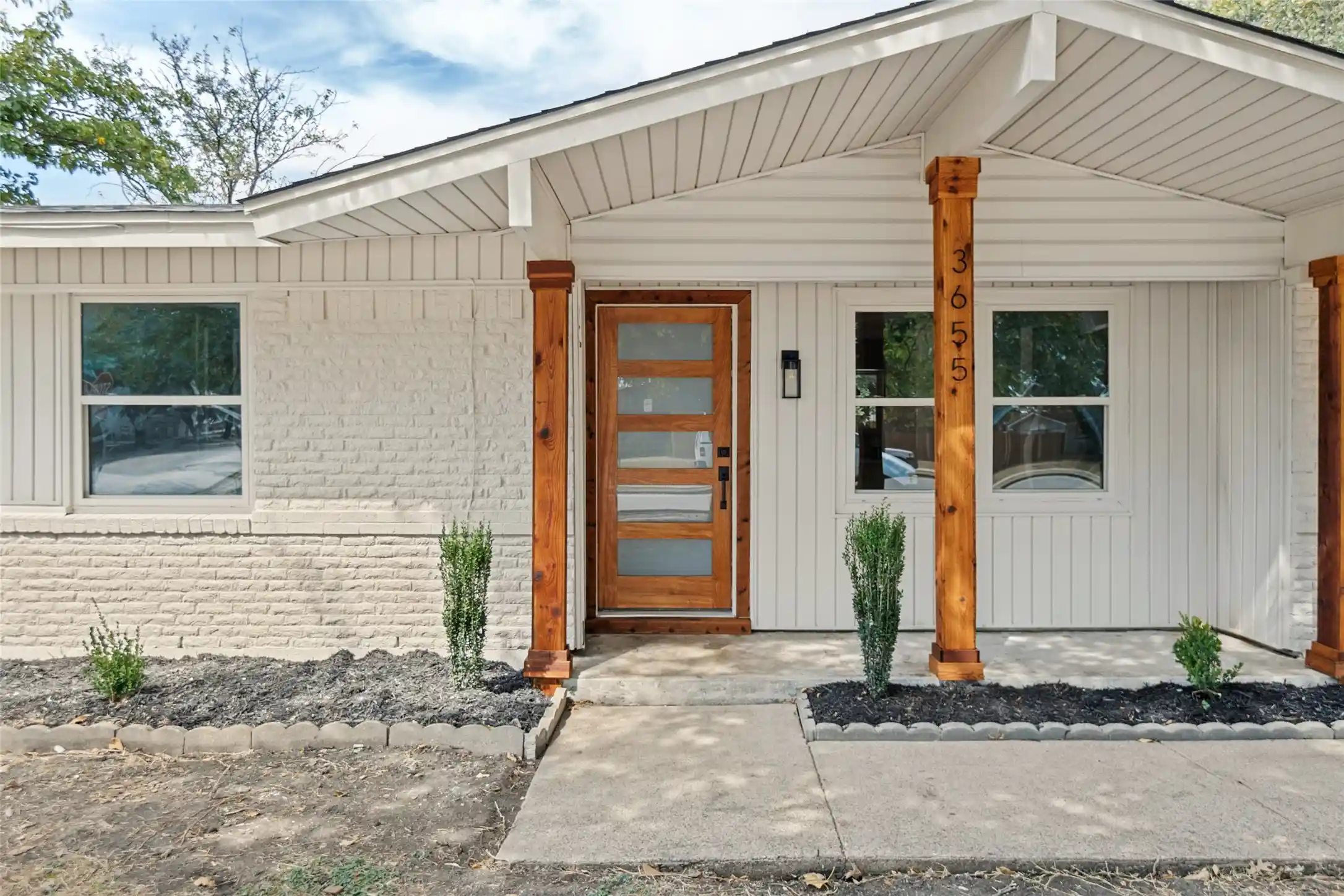 Photo 1 of Single family home for sale at 3655 Palm Dr, Mesquite, TX 75150 | MLS# 21396736 | Listing updated on 2026-10-28