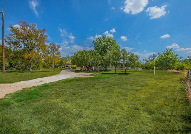Photo 3 of Manufactured home for sale at 1630 Old Osage Rd, Gatesville, TX 76528 | MLS# 21395535 | Listing updated on 2026-09-27