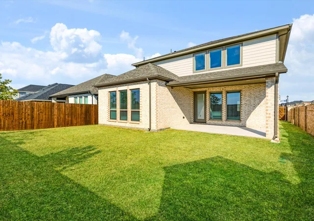 Photo 4 of Single family home for sale at 2303 Butler Ave, Rockwall, TX 75087 | MLS# 21393622 | Listing updated on 2026-10-03