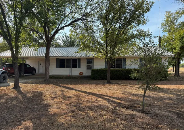 Photo 1 of House for sale at 467 County Rd 2371, Meridian, TX 76665 | MLS# 21396770 | Listing updated on 2026-09-27