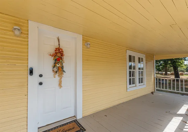 Photo 3 of Single family home for sale at 2073 Blackburn Rd, Diana, TX 75640 | MLS# 21396650 | Listing updated on 2026-10-01
