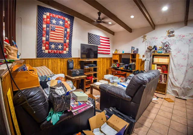 Photo 3 of Single family home for sale at 1720 Salem St, Irving, TX 75061 | MLS# 21396070 | Listing updated on 2026-09-29