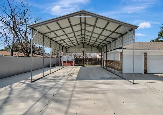 Photo 3 of Single family home for sale at 6540 Briley Dr, North Richland Hills, TX 76180 | MLS# 21392699 | Listing updated on 2026-10-04