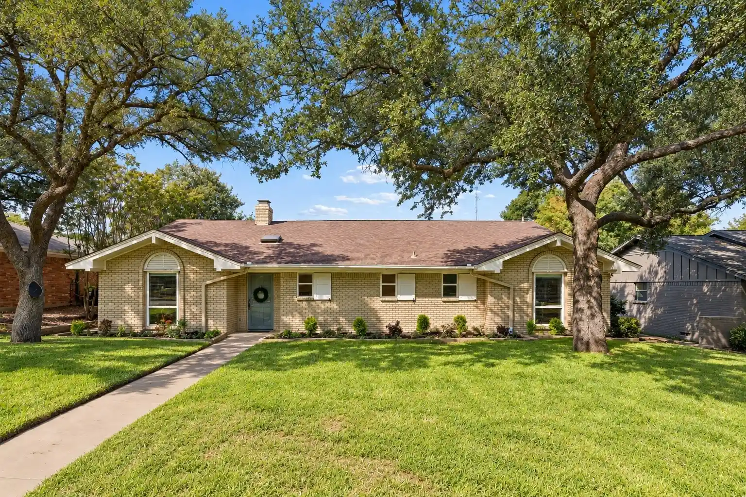 Photo 1 of Single family home for sale at 412 Ridgewood Dr, Richardson, TX 75080 | MLS# 21394611 | Listing updated on 2026-10-25